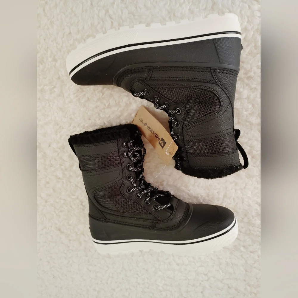 Quiksilver Sub Zero Hi Boy's Size 5 Winter Fur Lined Snow Boots .